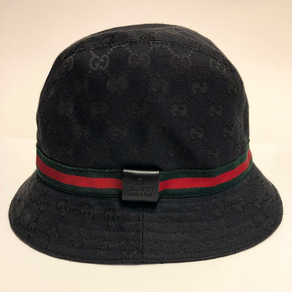 Gucci monogram bucket hat